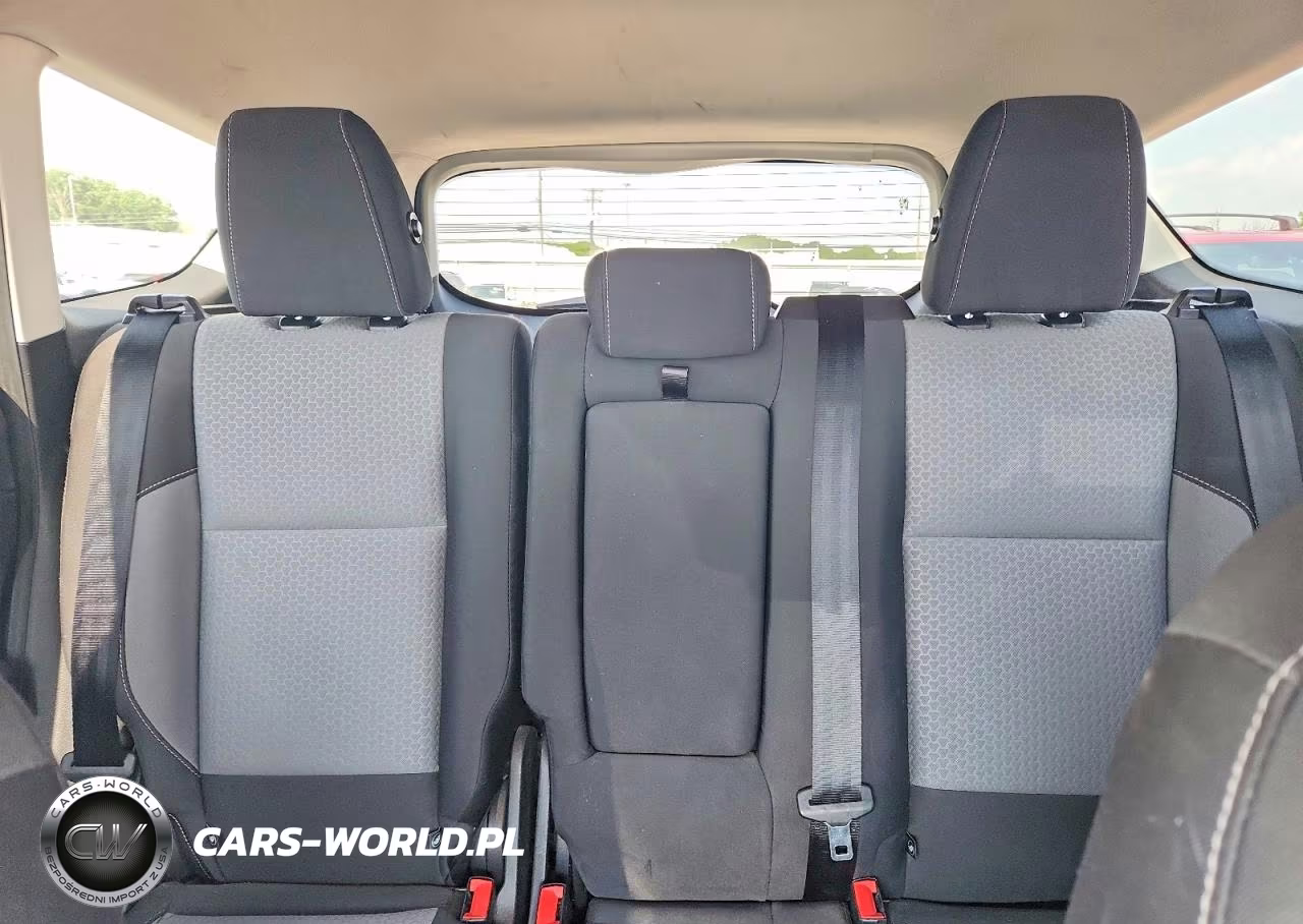 2019 Ford Escape Se VIN:1FMCU0GDXKUB92559 - 10