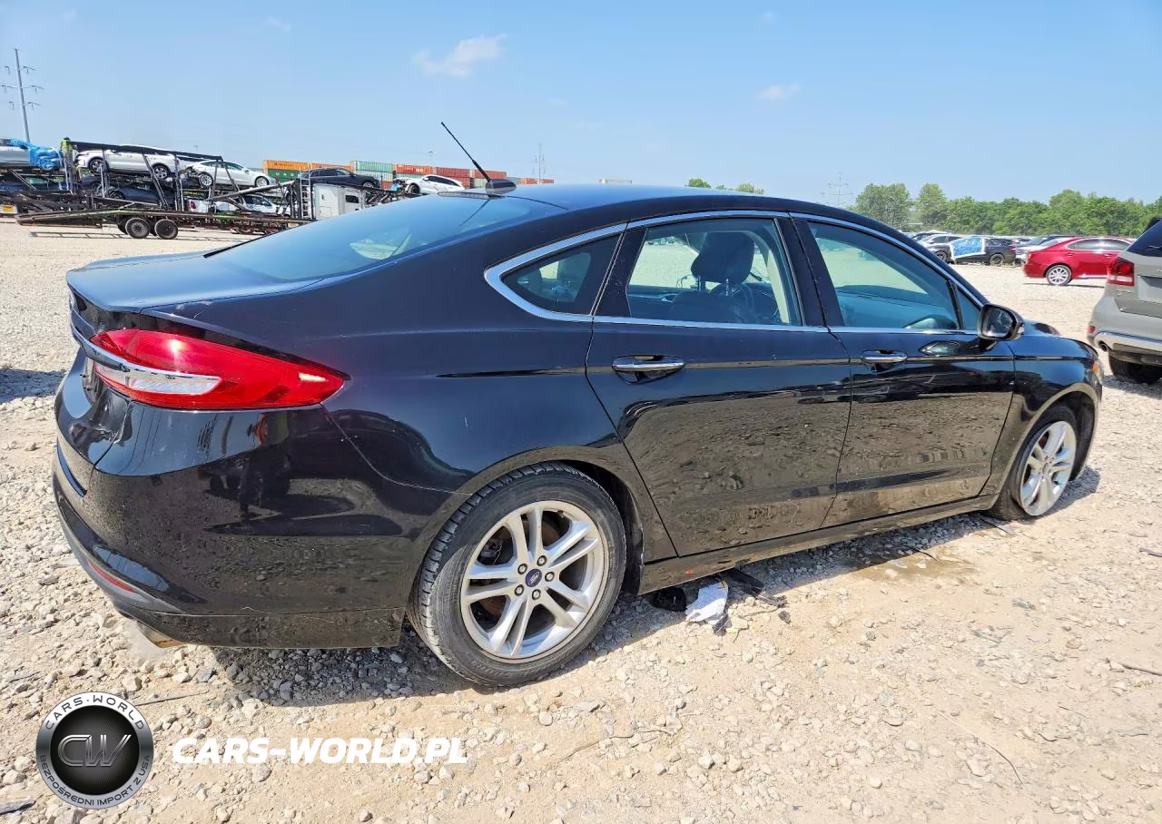 2018 Ford Fusion Se VIN:3FA6P0HD9JR152895 - 3