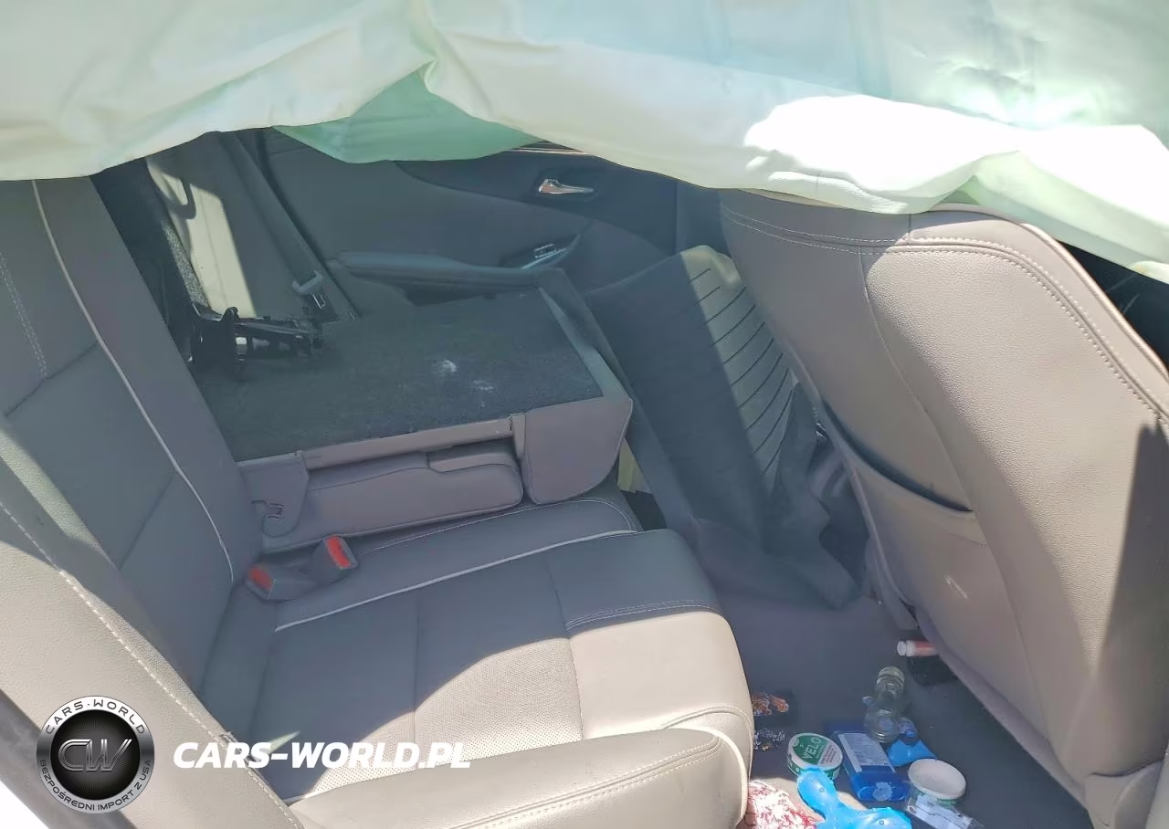 2018 Chevrolet Impala Premier VIN:1G1125S35JU149378 - 10