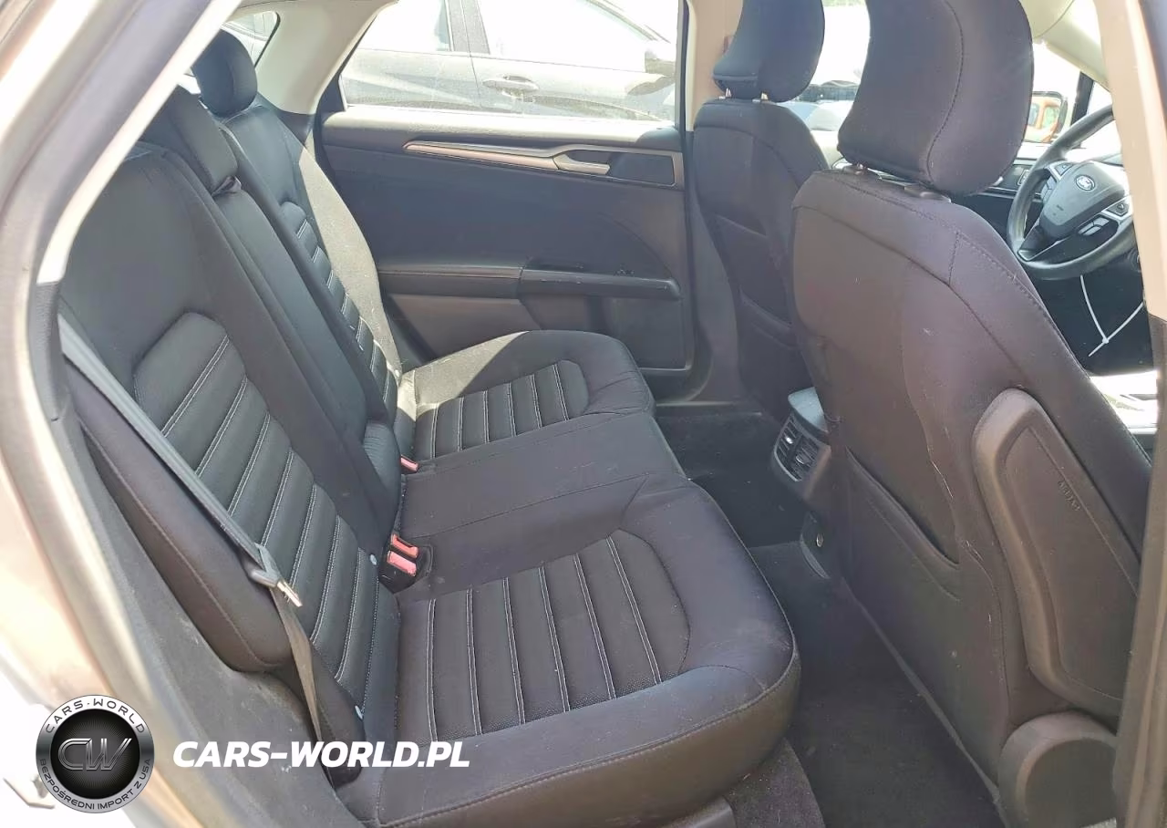2015 Ford Fusion Se VIN:3FA6P0H76FR258450 - 10