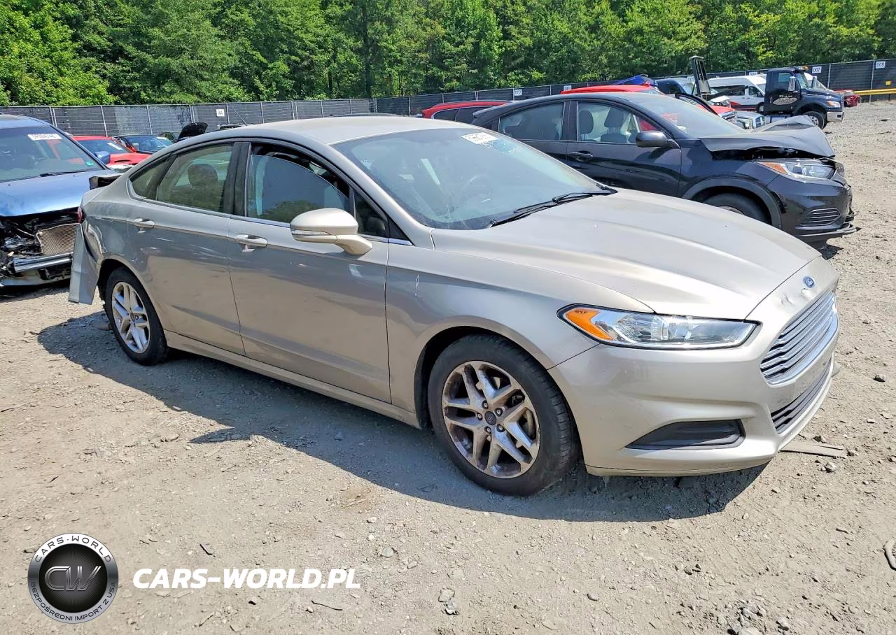 2015 Ford Fusion Se VIN:3FA6P0H76FR258450 - 4