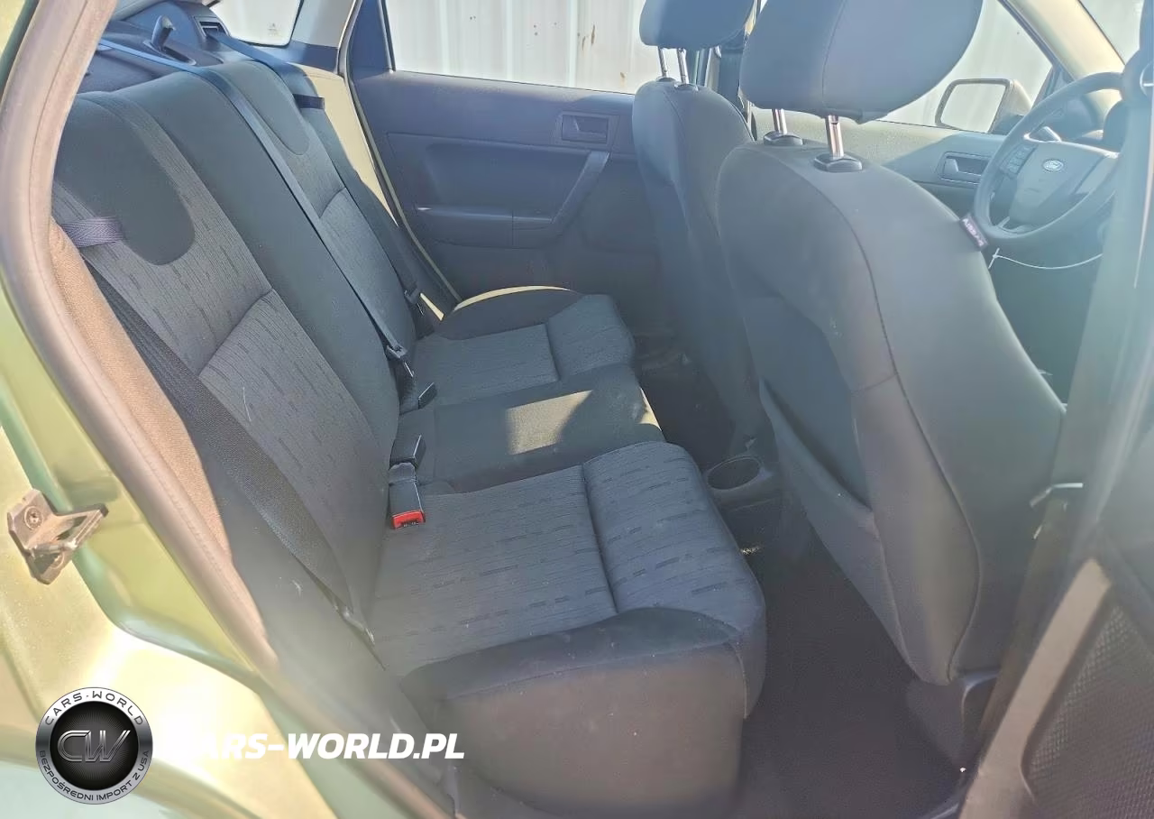2008 Ford Focus Se VIN:1FAHP35N38W236659 - 10