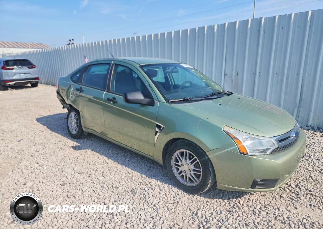 2008 Ford Focus Se VIN:1FAHP35N38W236659 - 4