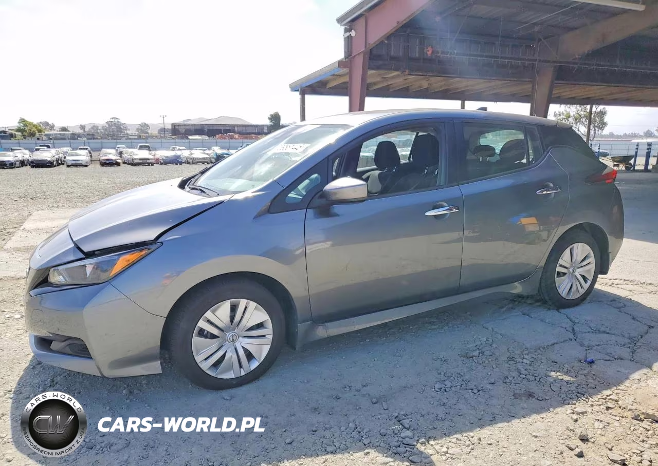 2023 Nissan Leaf S