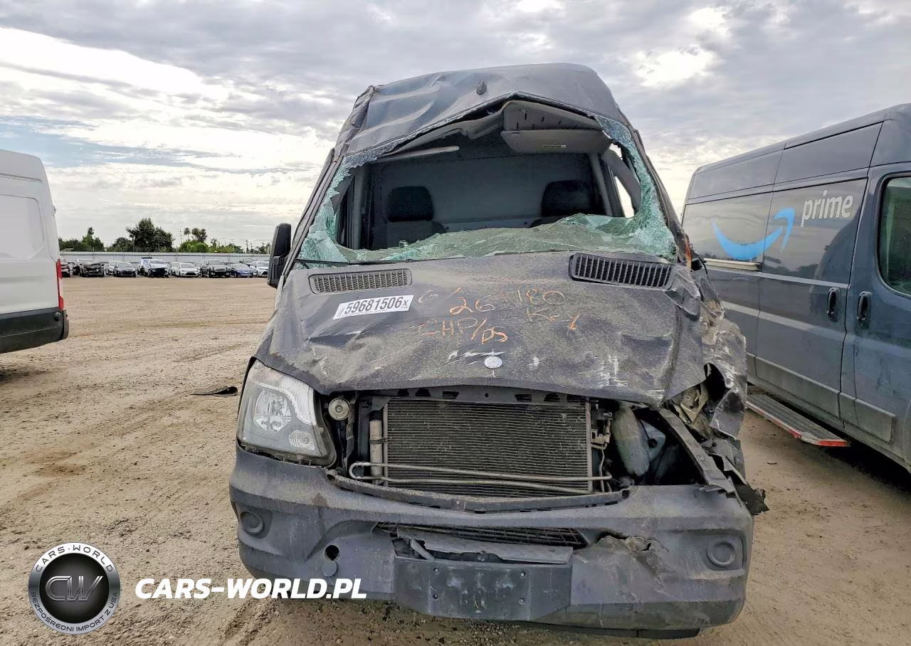 2015 Mercedes-Benz Sprinter 2500 Delivery Van VIN:WD3PE7CC8FP111534 - 5
