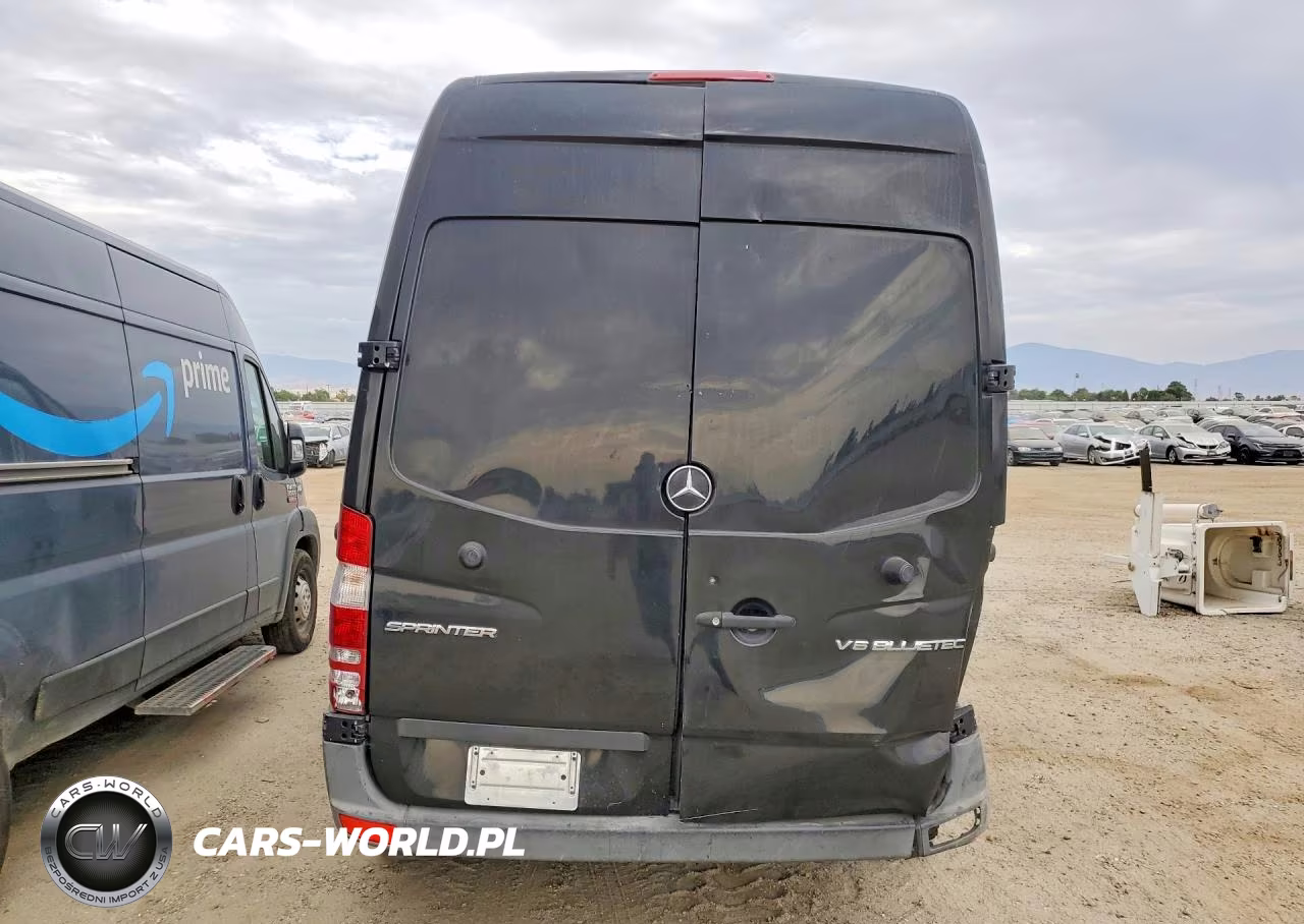 2015 Mercedes-Benz Sprinter 2500 Delivery Van VIN:WD3PE7CC8FP111534 - 6