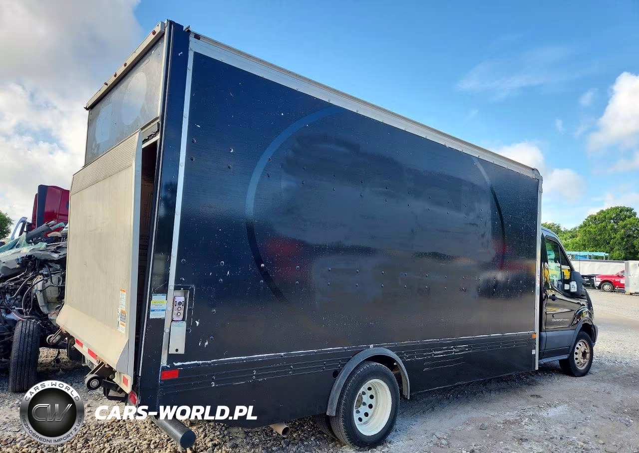 2017 Ford Transit Box Truck VIN:1FDBF9ZM1HKB18832 - 3