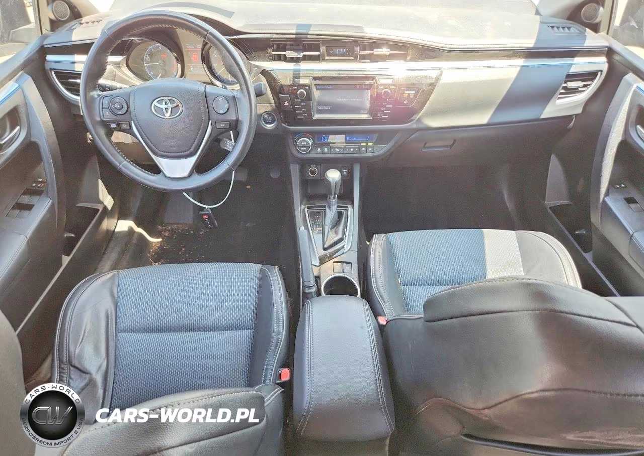 2015 Toyota Corolla S Plus VIN:5YFBURHE0FP204300 - 8