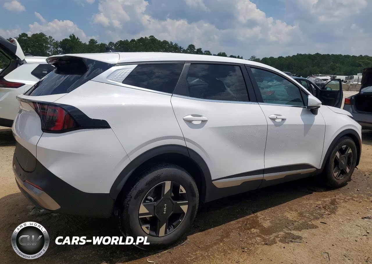 2026 Kia Sportage Lx VIN:5XYK23DF7TG432960 - 3