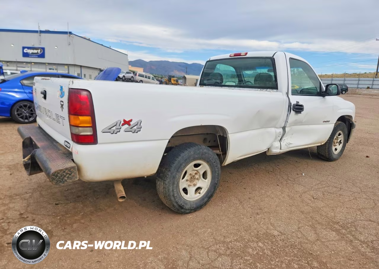 2000 Chevrolet Silverado K1500 VIN:1GCEK14TXYE212350 - 3