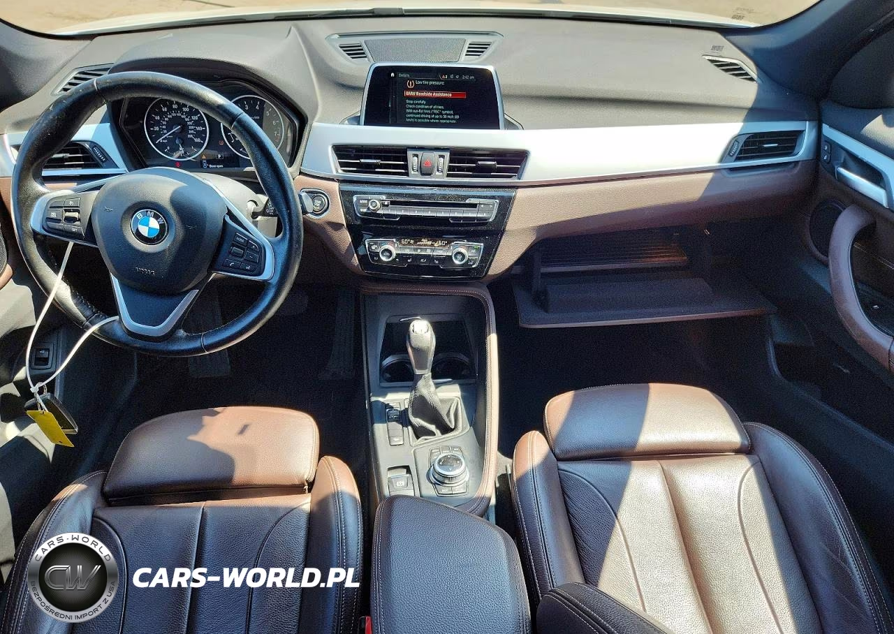 2018 BMW X1 xDrive28I VIN:WBXHT3C38J5K31303 - 8