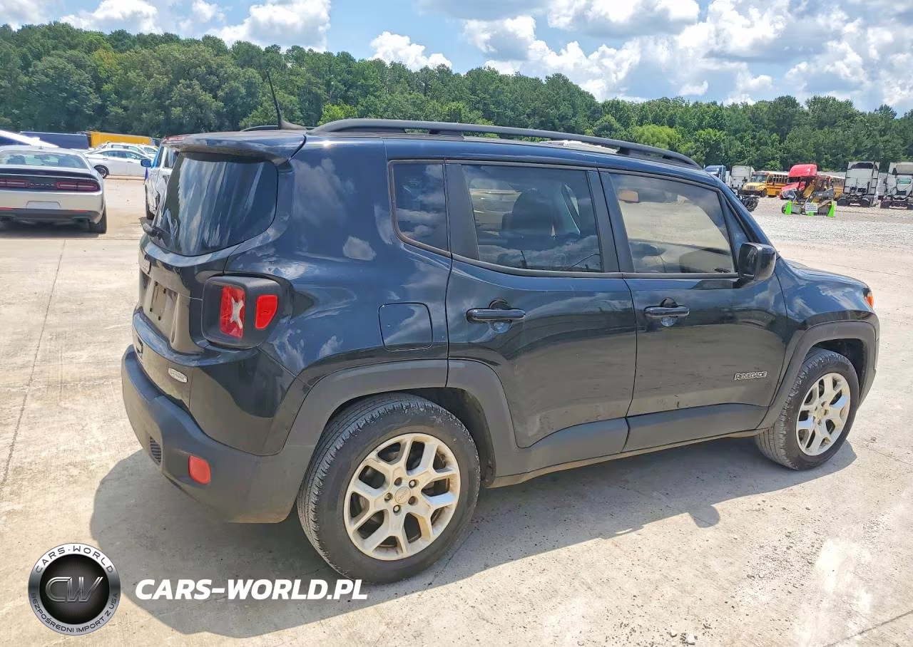 2018 Jeep Renegade Latitude VIN:ZACCJABB4JPH37714 - 3