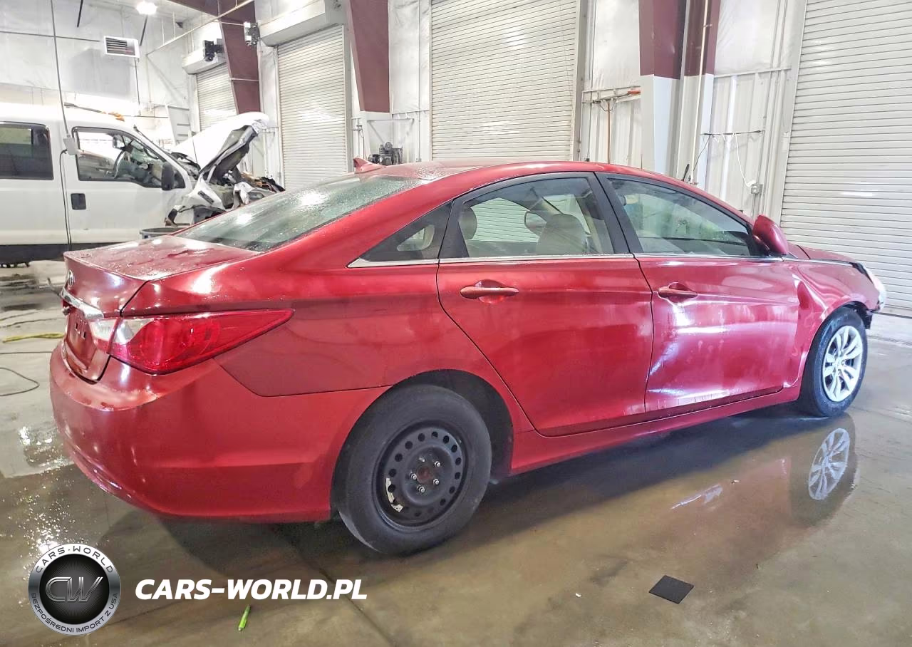 2011 Hyundai Sonata VIN:5NPEB4AC6BH219082 - 3