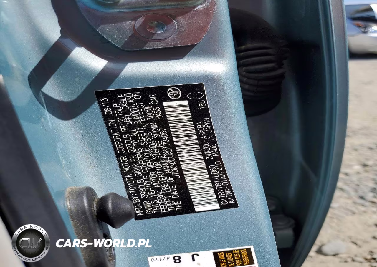 2013 Toyota Prius Four VIN:JTDKN3DUXD1724089 - 12