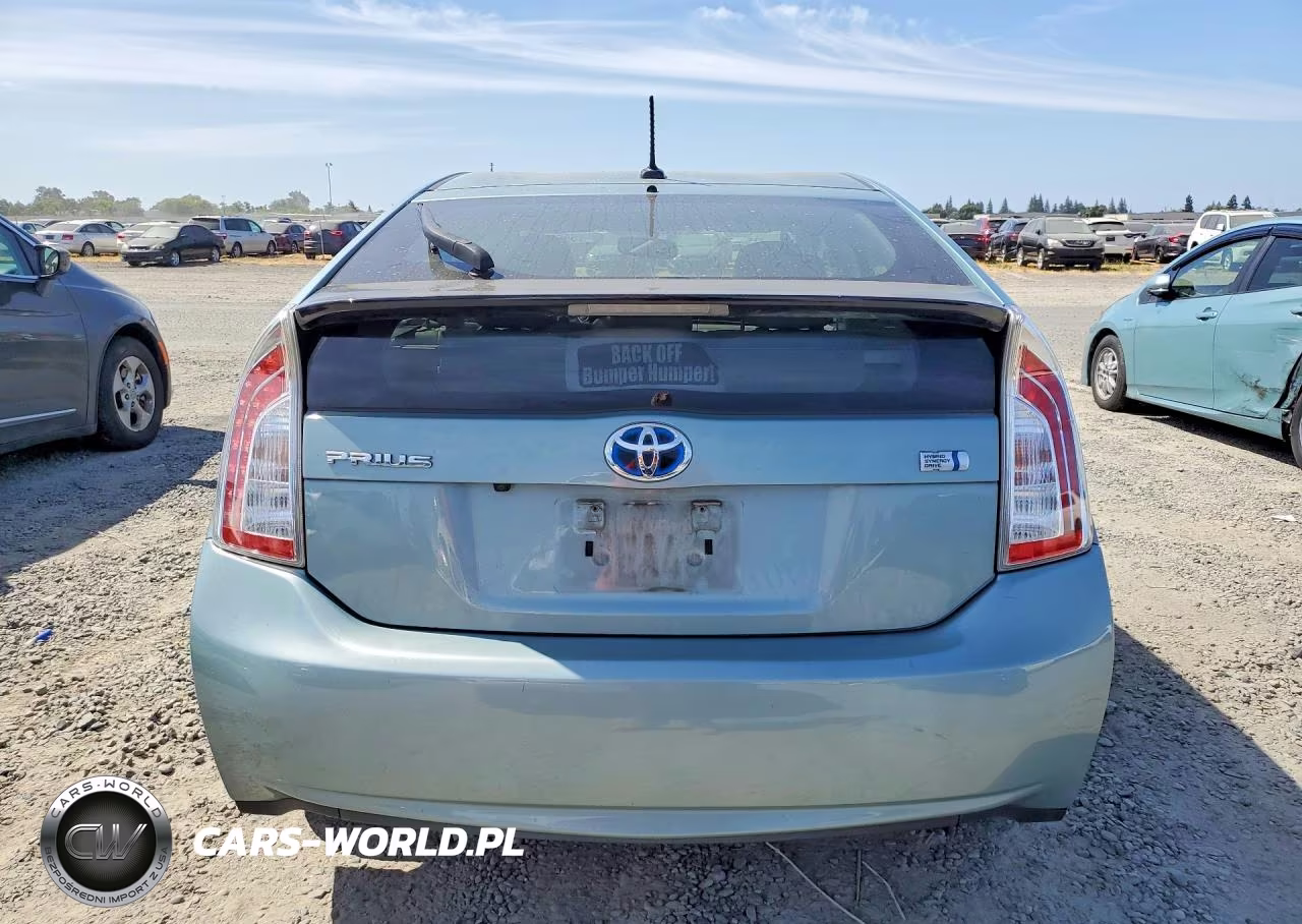 2013 Toyota Prius Four VIN:JTDKN3DUXD1724089 - 6