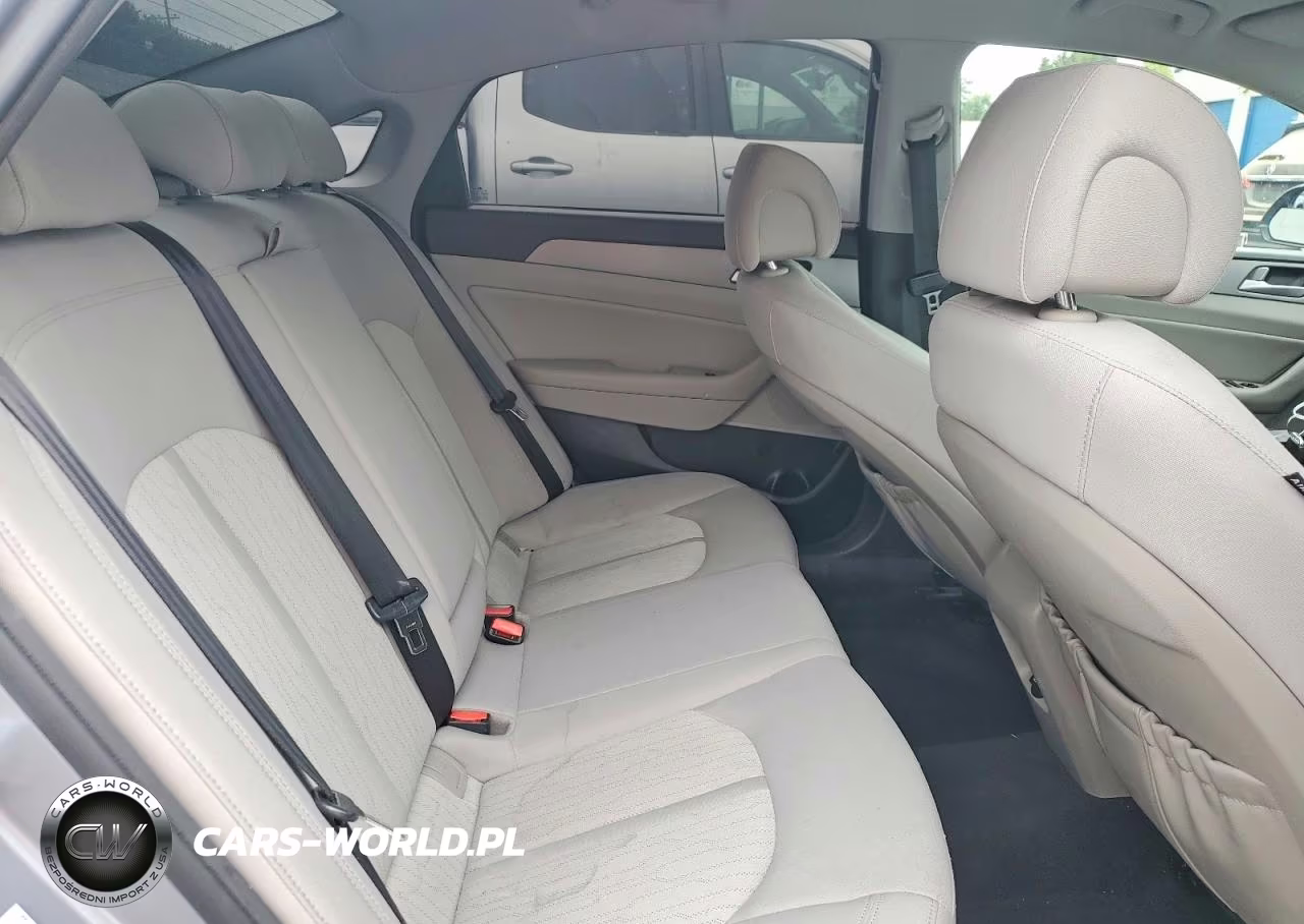 2016 Hyundai Sonata Hybrid Se VIN:KMHE24L1XGA011924 - 10