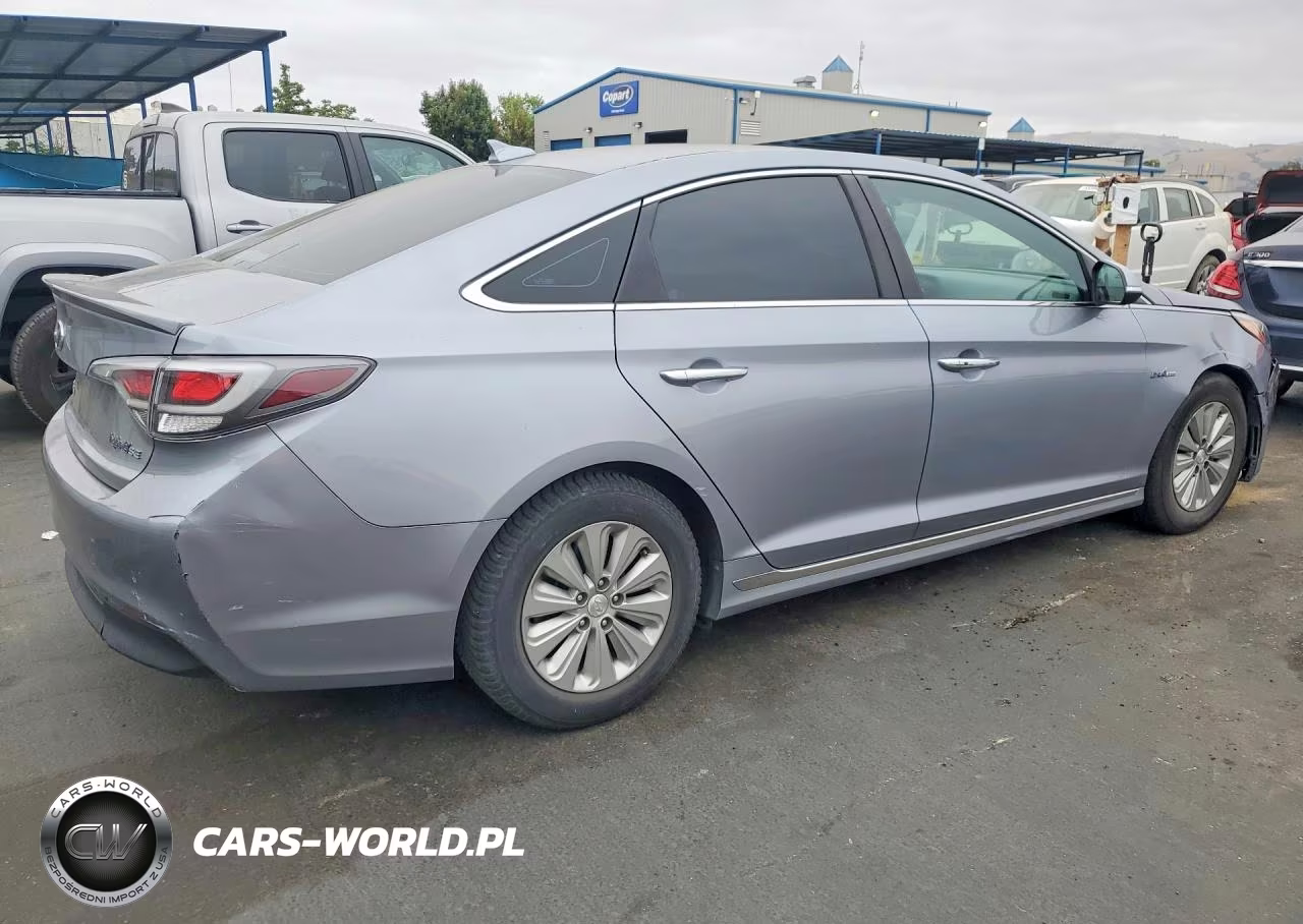 2016 Hyundai Sonata Hybrid Se VIN:KMHE24L1XGA011924 - 3