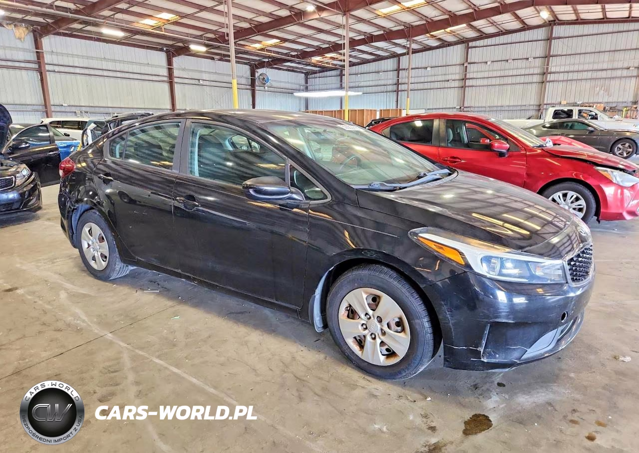2017 Kia Forte Lx VIN:3KPFK4A78HE143238 - 4