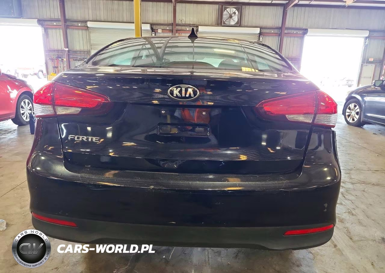 2017 Kia Forte Lx VIN:3KPFK4A78HE143238 - 6