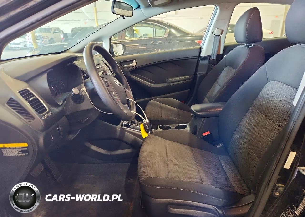 2017 Kia Forte Lx VIN:3KPFK4A78HE143238 - 7