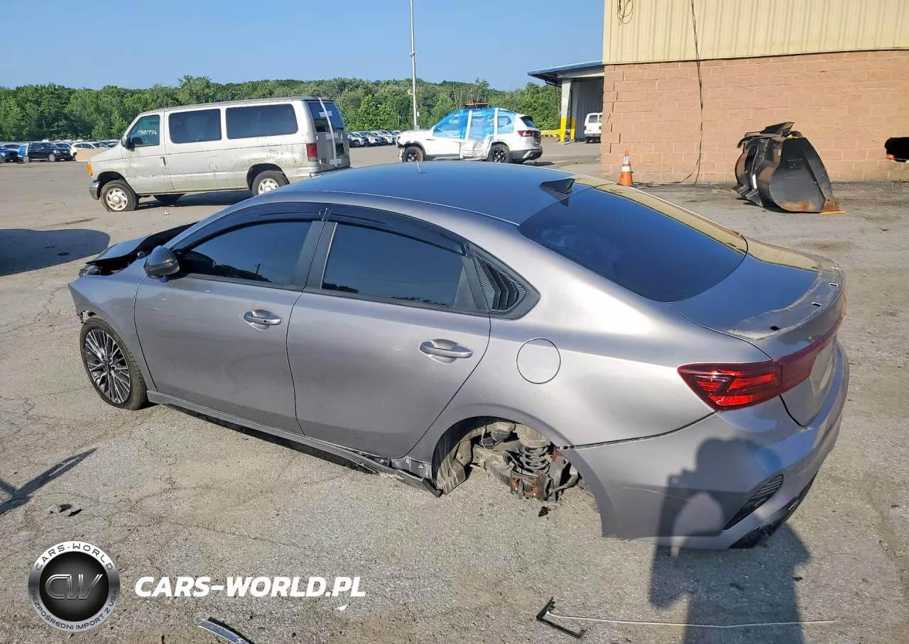 2023 Kia Forte Gt Line VIN:3KPF54AD1PE673174 - 2