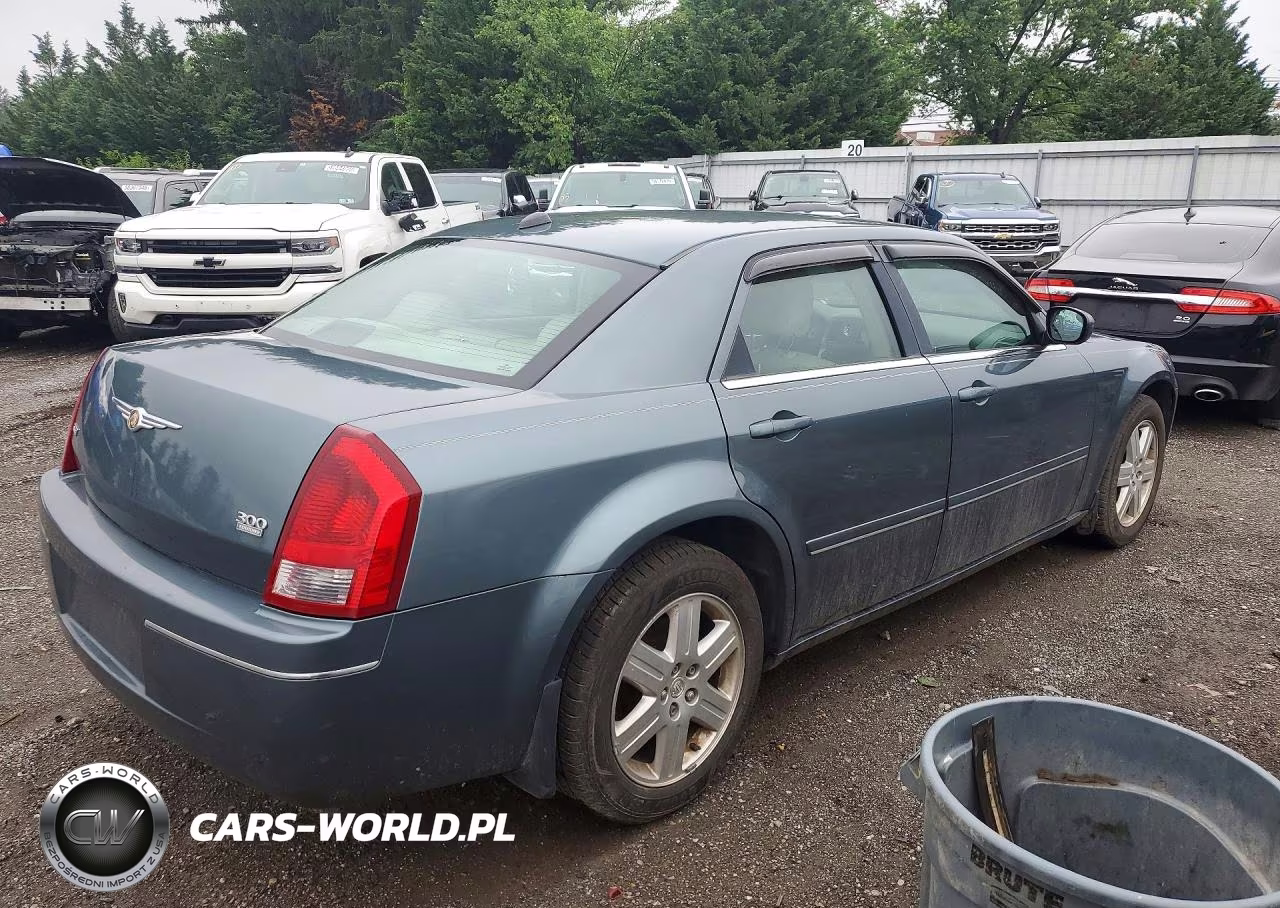 2005 Chrysler 300 Touring VIN:2C3JK53G65H624784 - 3
