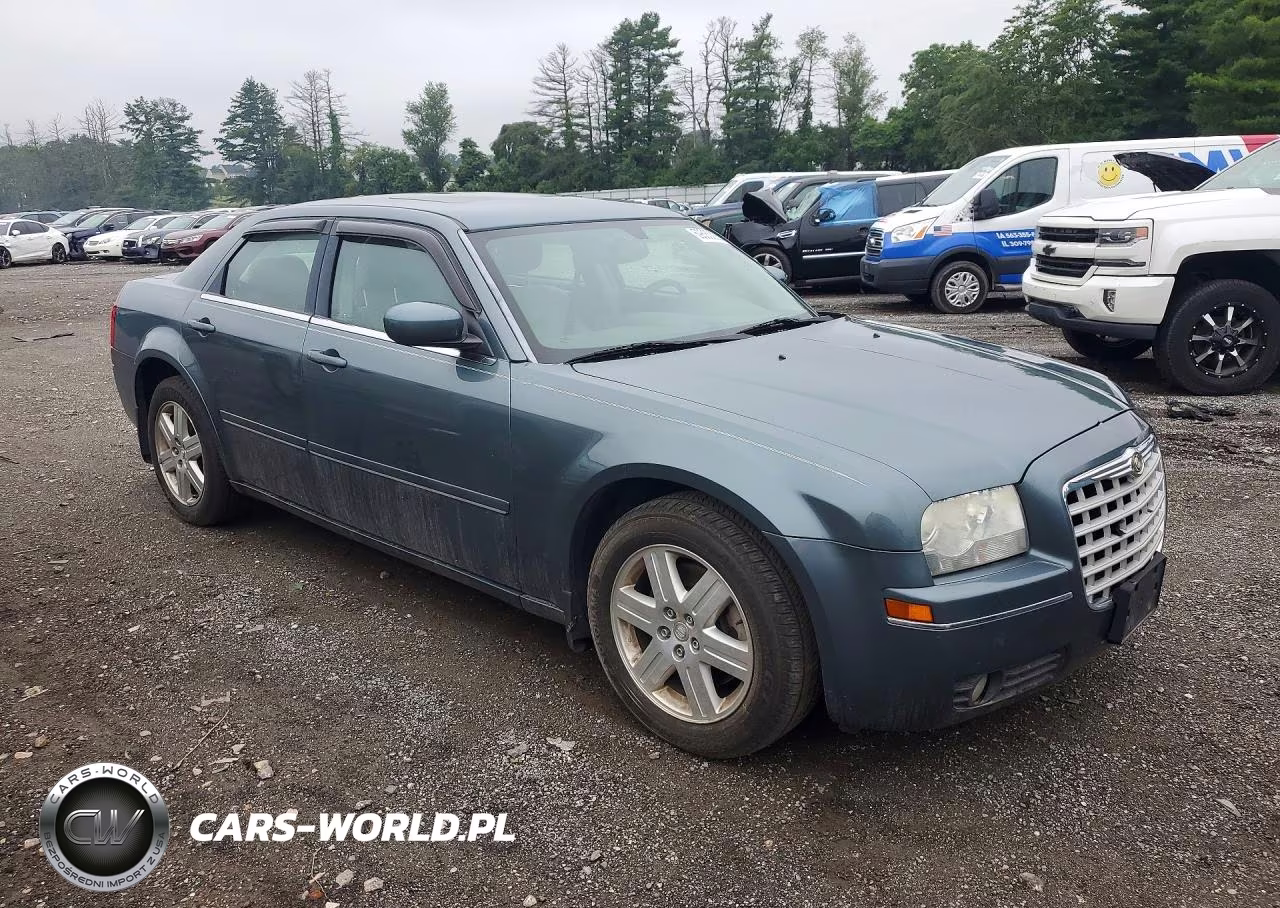 2005 Chrysler 300 Touring VIN:2C3JK53G65H624784 - 4