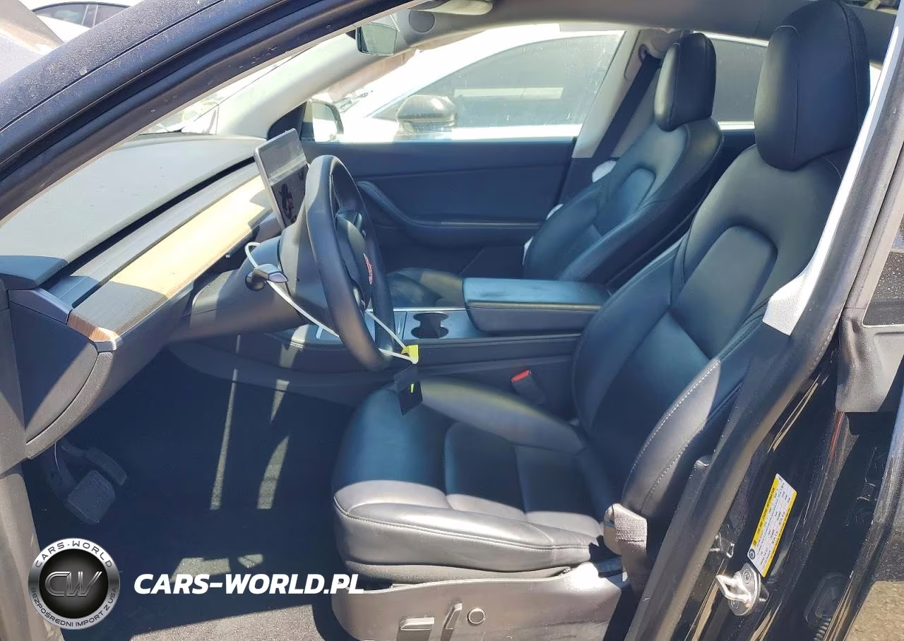 2021 Tesla Model Y VIN:5YJYGDEE7MF138751 - 7