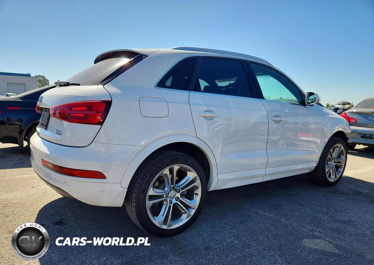 2016 Audi Q3 Premium Plus VIN:WA1EFCFS1GR010213 - 3
