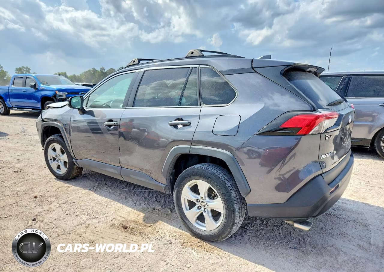 2021 Toyota Rav4 Xle VIN:2T3W1RFV7MC162872 - 2