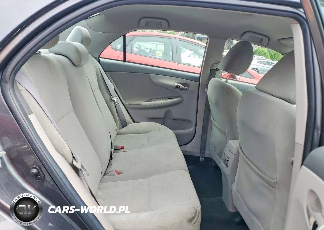2010 Toyota Corolla Le VIN:2T1BU4EE4AC332801 - 10