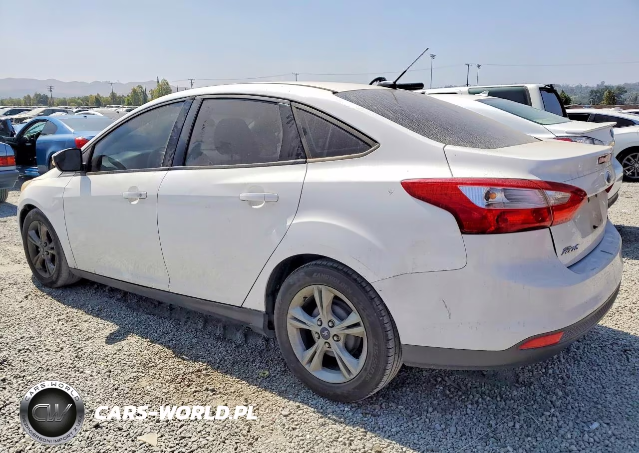2014 Ford Focus Se VIN:1FADP3F27EL110840 - 2