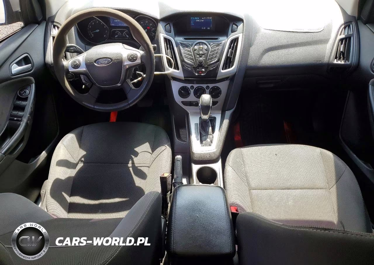 2014 Ford Focus Se VIN:1FADP3F27EL110840 - 8