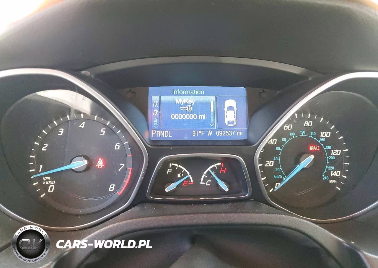 2014 Ford Focus Se VIN:1FADP3F27EL110840 - 9