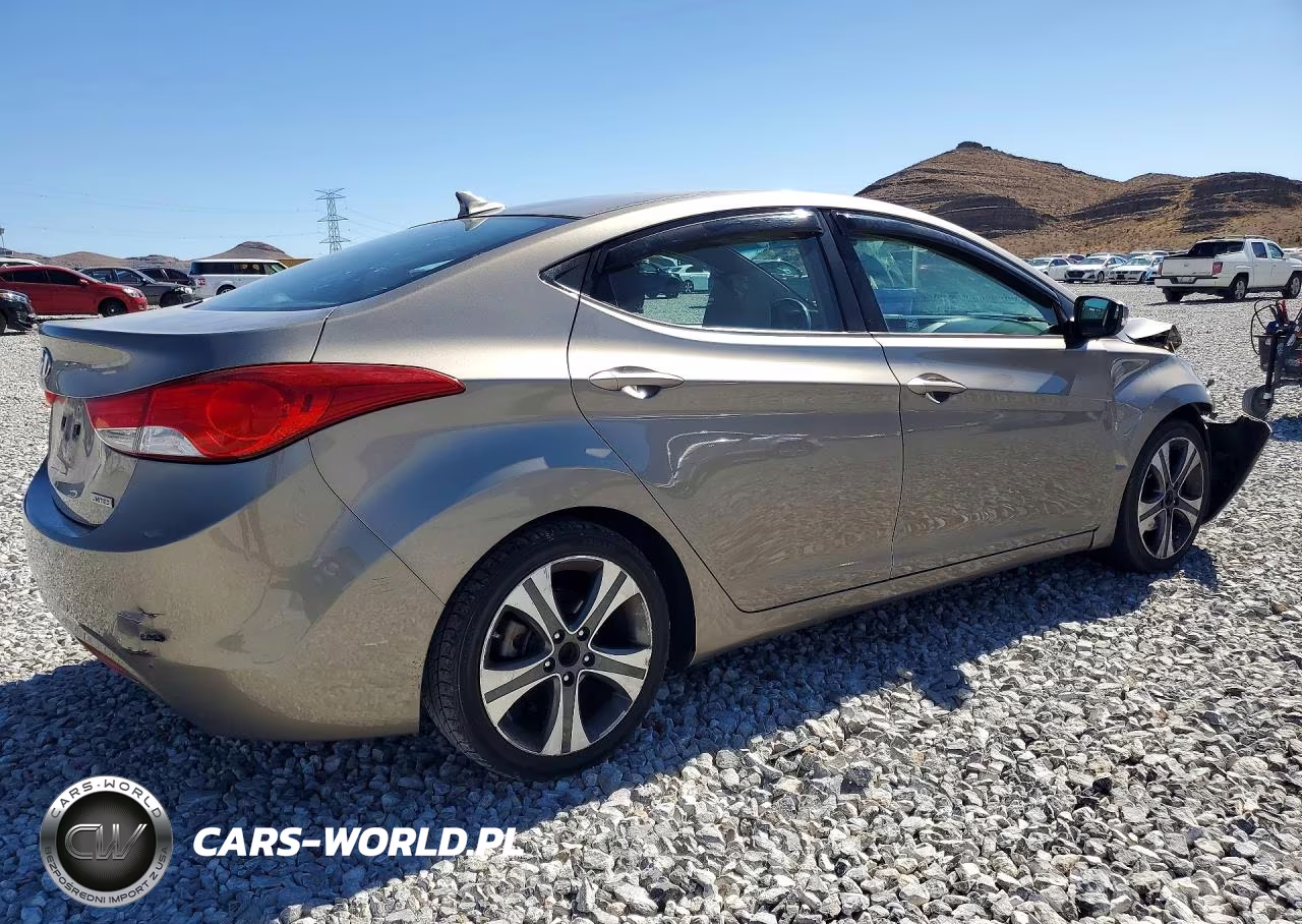 2013 Hyundai Elantra Limited VIN:5NPDH4AE3DH295485 - 3
