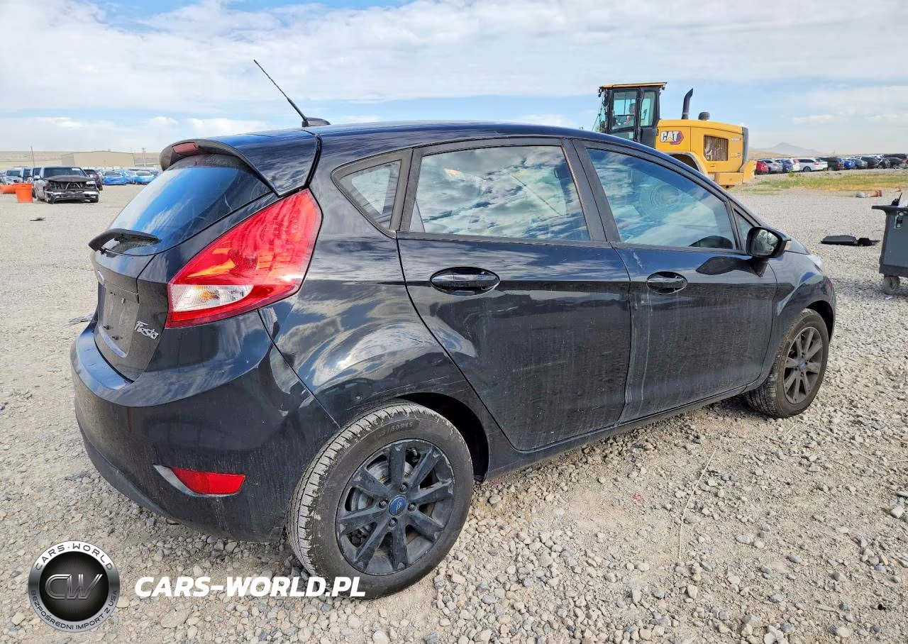 2013 Ford Fiesta Se VIN:3FADP4EJ4DM116798 - 3