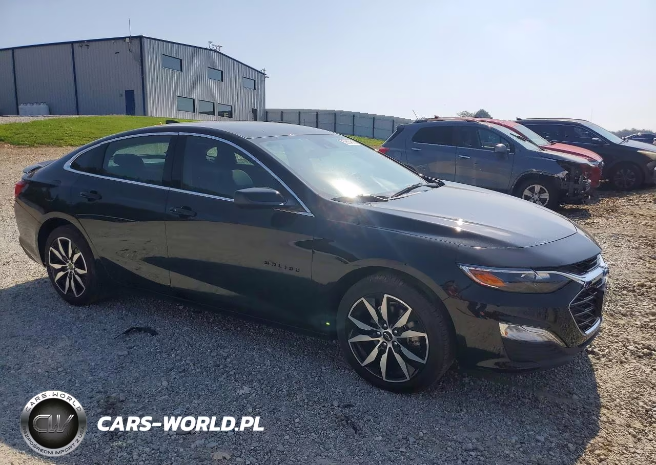 2025 Chevrolet Malibu Rs VIN:1G1ZG5ST0SF134801 - 4