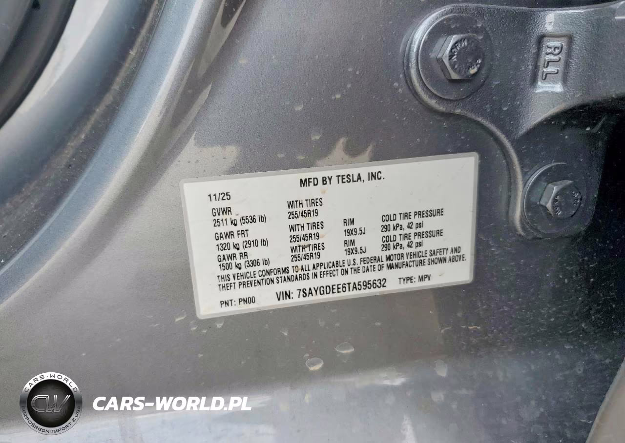 2026 Tesla Model Y VIN:7SAYGDEE6TA595632 - 12