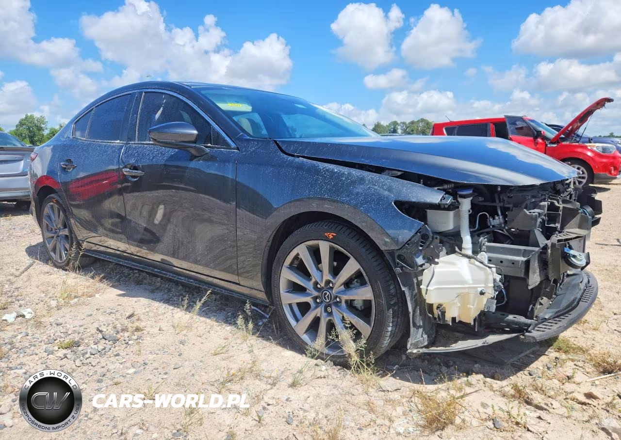 2024 Mazda 3 Preferred VIN:3MZBPACM0RM400673 - 4
