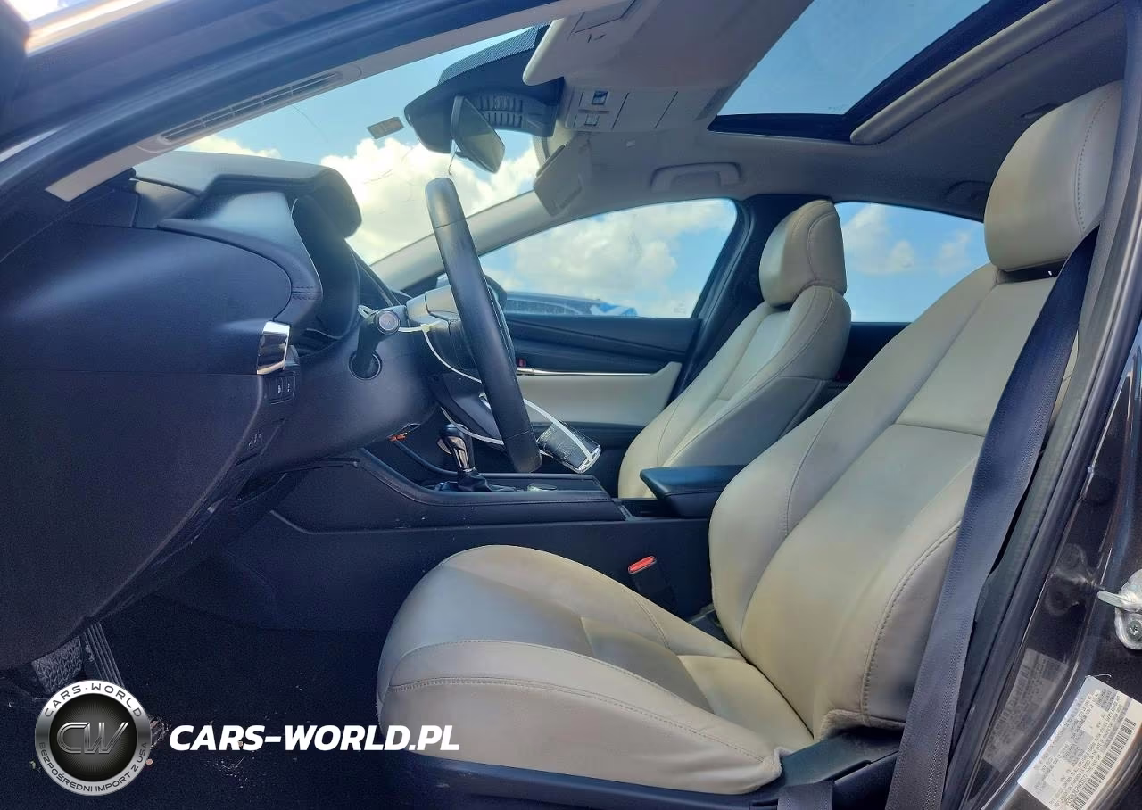 2024 Mazda 3 Preferred VIN:3MZBPACM0RM400673 - 7