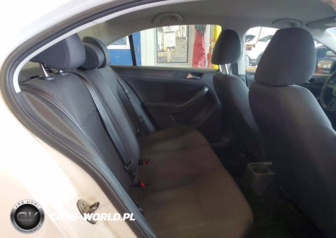 2012 Volkswagen Jetta Base VIN:3VW2K7AJ9CM416081 - 10