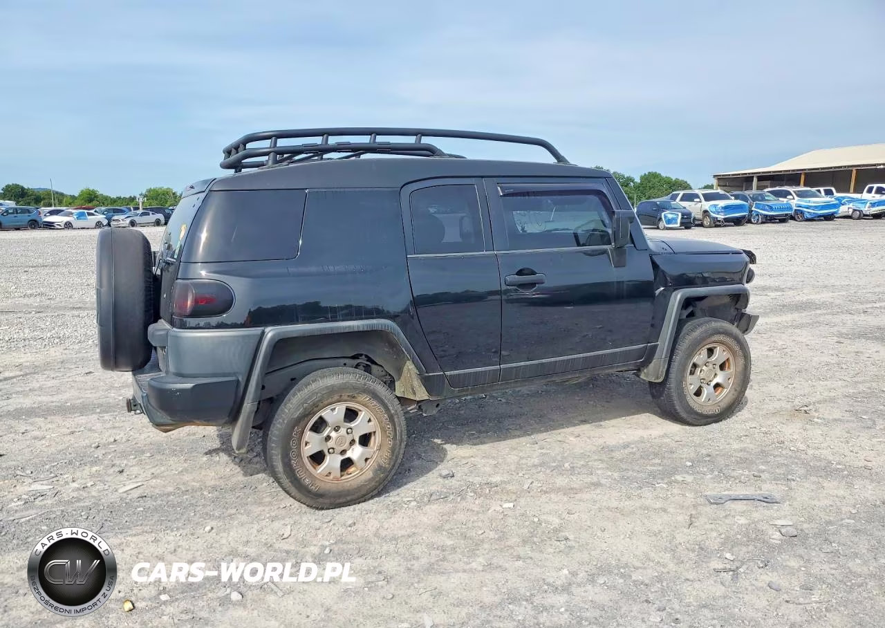 2007 Toyota Fj Cruiser Base VIN:JTEBU11F870075458 - 3