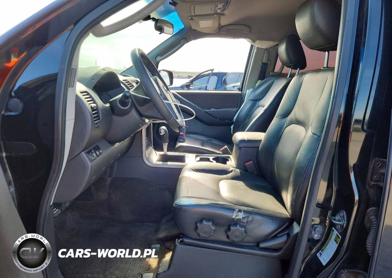 2012 Nissan Pathfinder S VIN:5N1AR1NN4CC633281 - 7