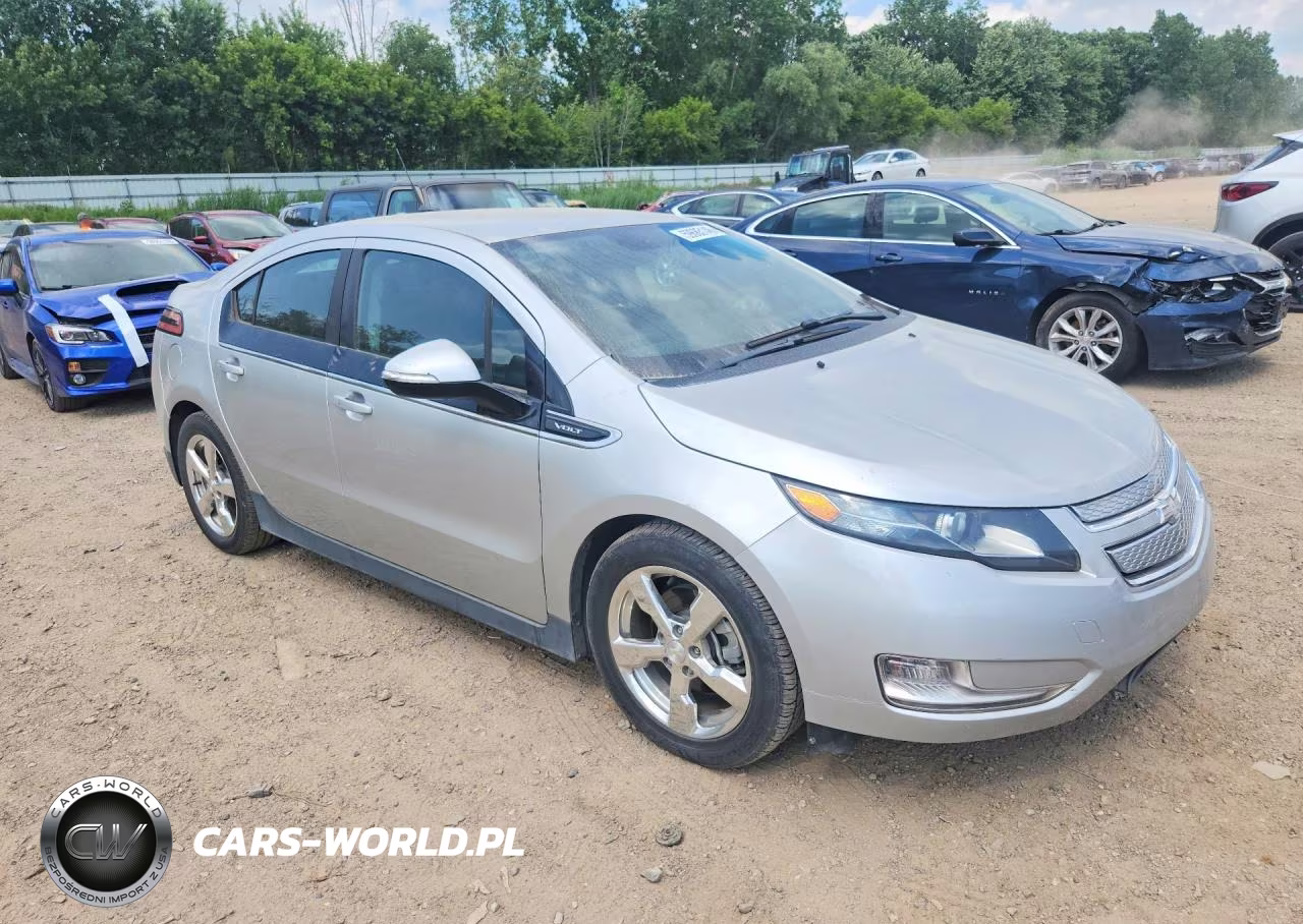 2013 Chevrolet Volt VIN:1G1RD6E40DU102223 - 4
