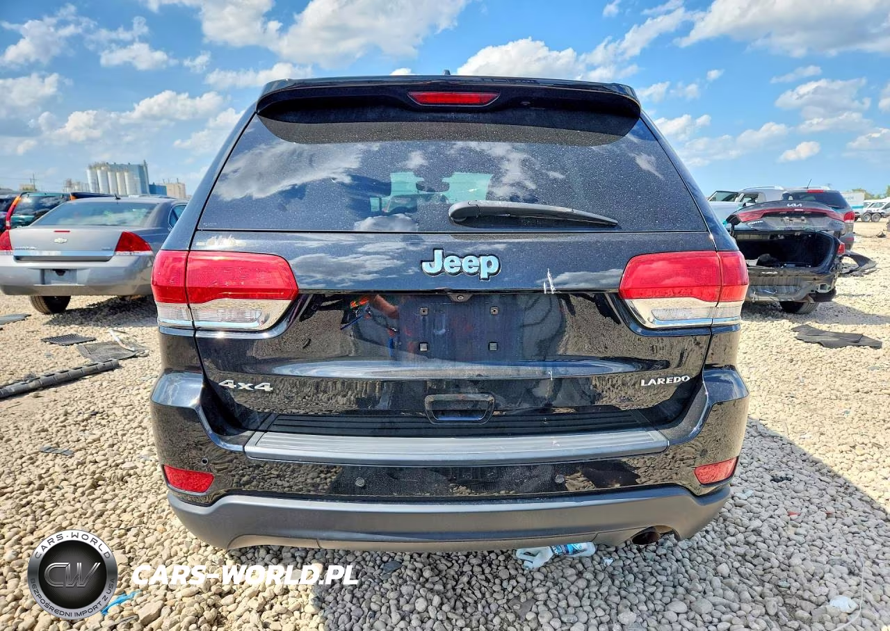 2017 Jeep Grand Cherokee Laredo VIN:1C4RJFAG6HC963210 - 6