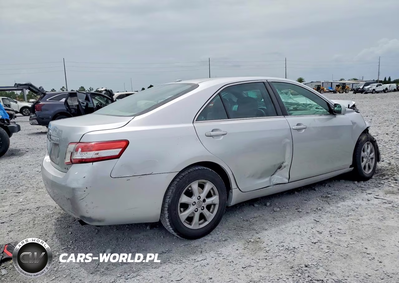 2010 Toyota Camry Le VIN:4T1BF3EK5AU067346 - 3