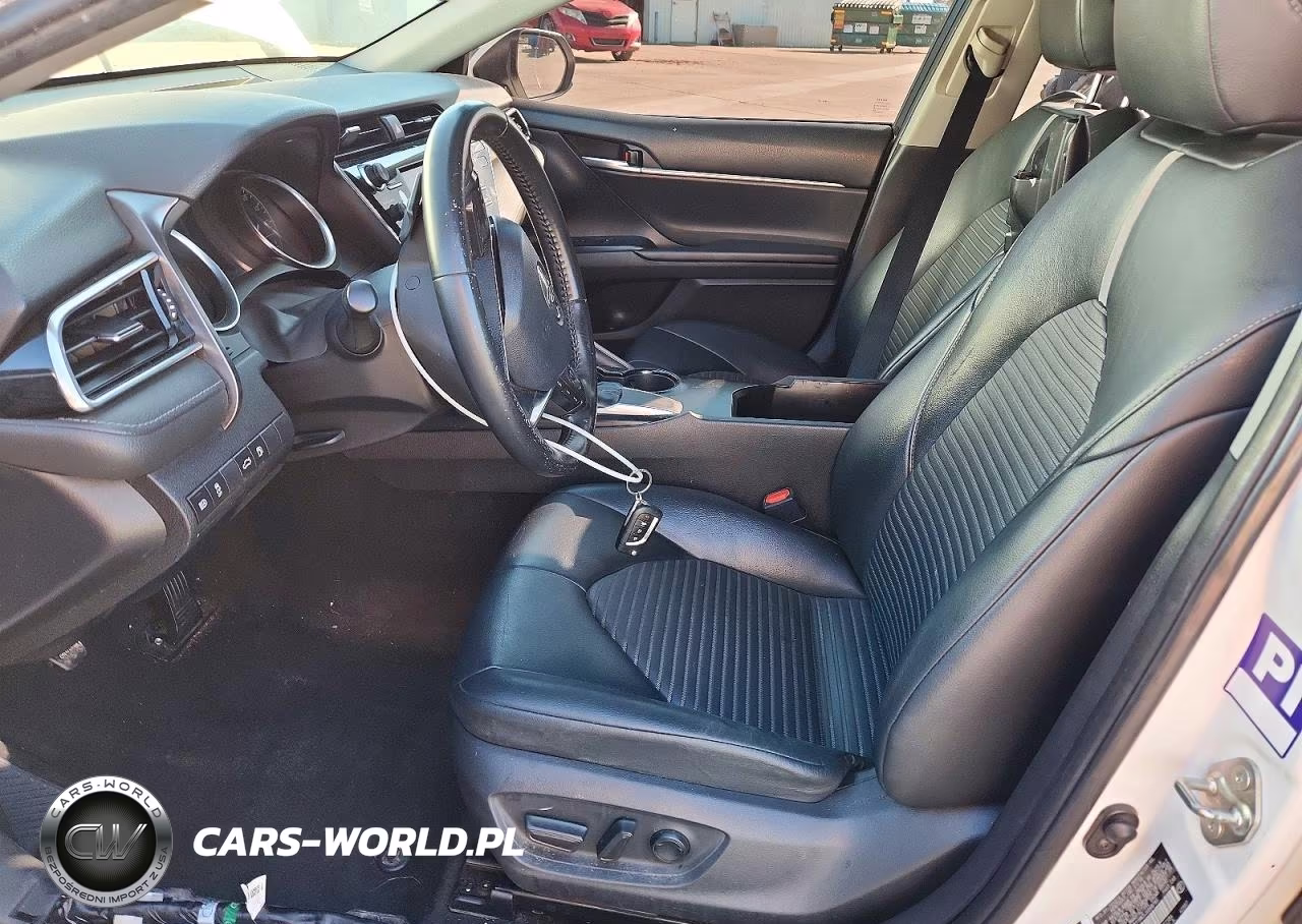 2018 Toyota Camry Se VIN:4T1B11HK5JU068785 - 7