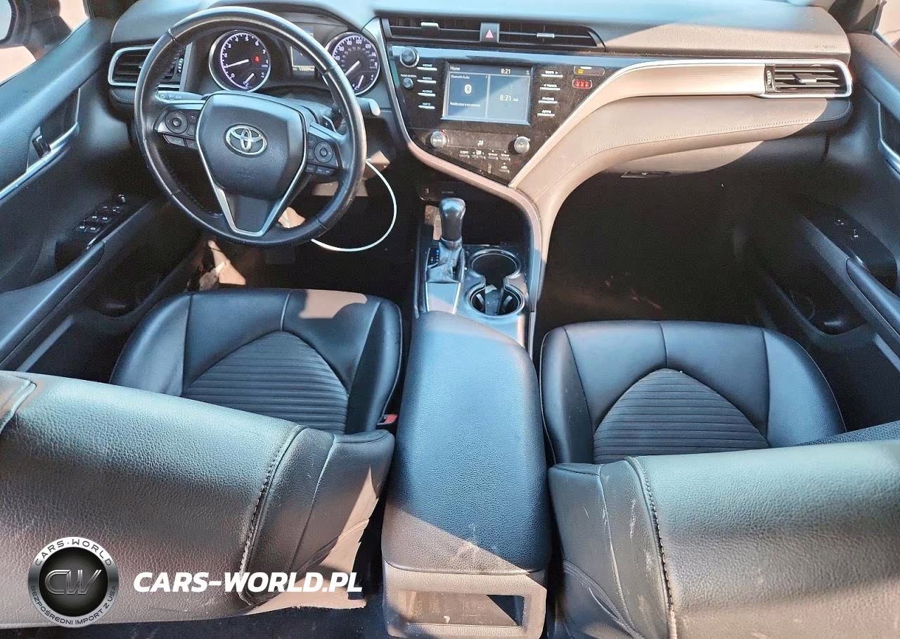 2018 Toyota Camry Se VIN:4T1B11HK5JU068785 - 8