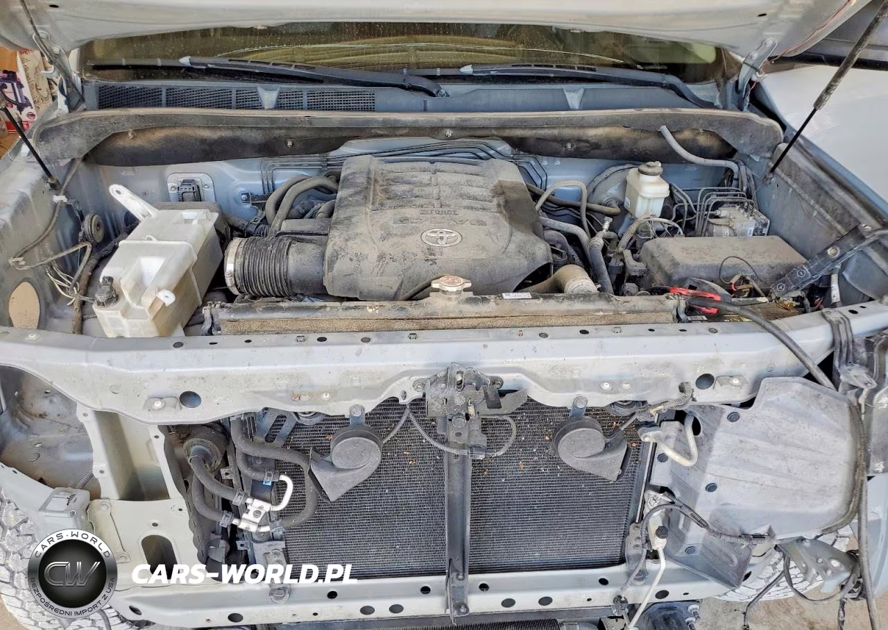 2018 Toyota Tundra VIN:5TFEY5F12JX231339 - 11