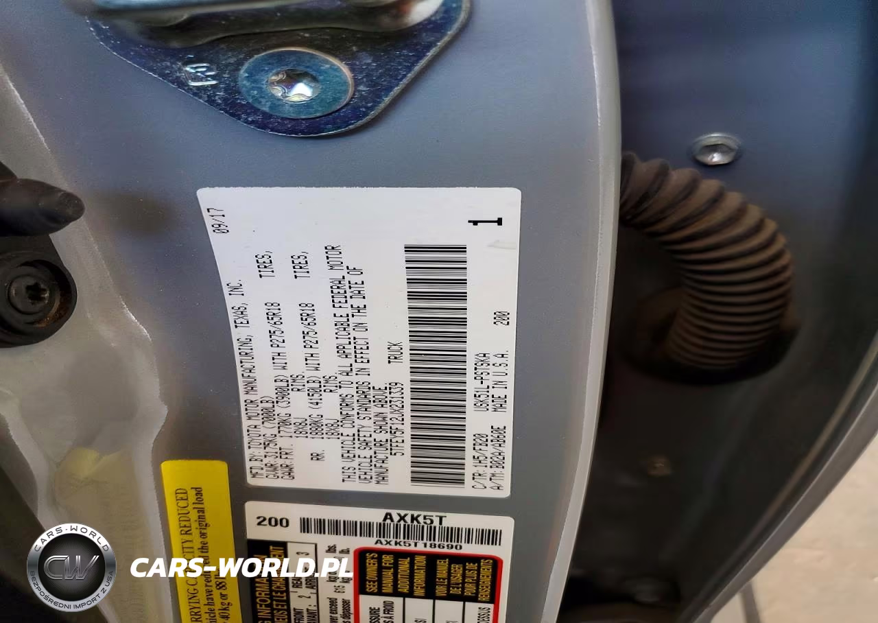 2018 Toyota Tundra VIN:5TFEY5F12JX231339 - 13